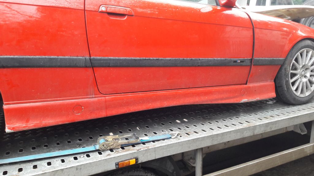 BMW E36 COUPE PROGI M-PAKIET BRILANT ROT
