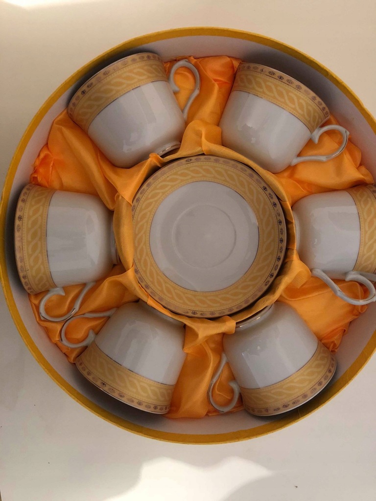 Yamasen fine porcelain 24 Gold Collection Japan