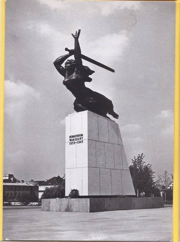 pomnik nike w warszawie