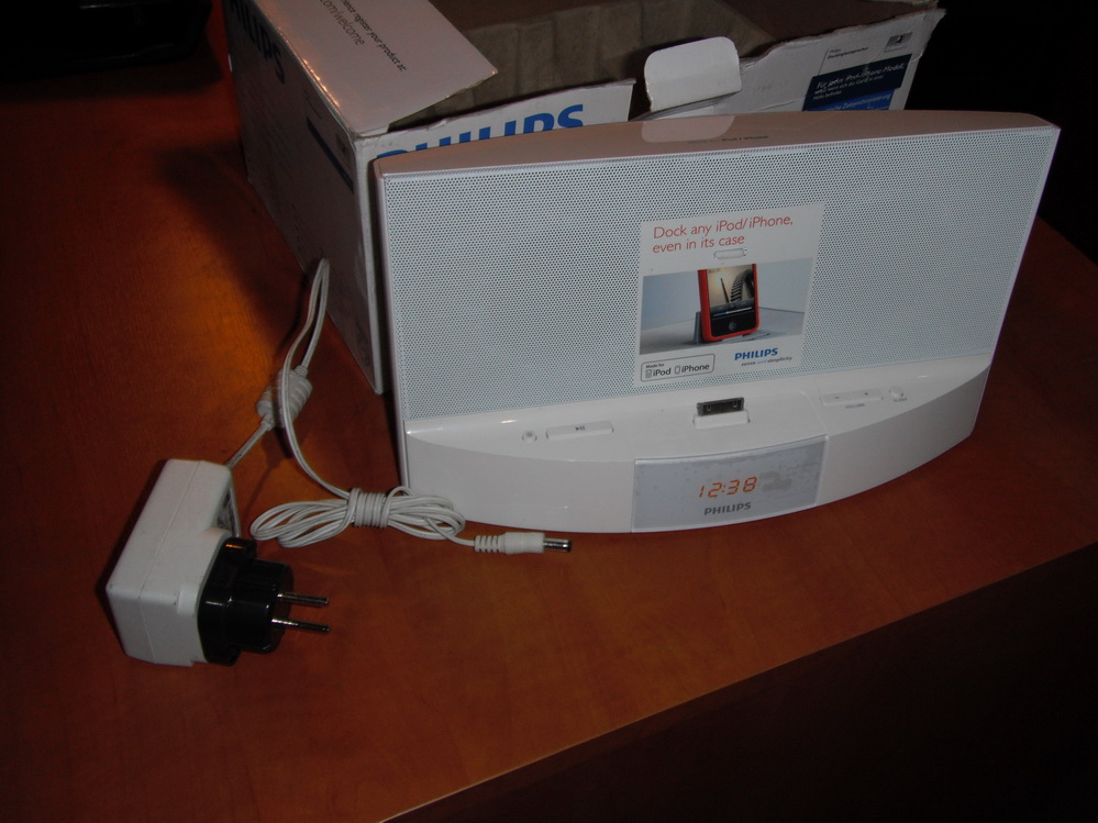 PHILIPS AD713 GŁOŚNIK iPod iPhone DOCK PC-AUX-in