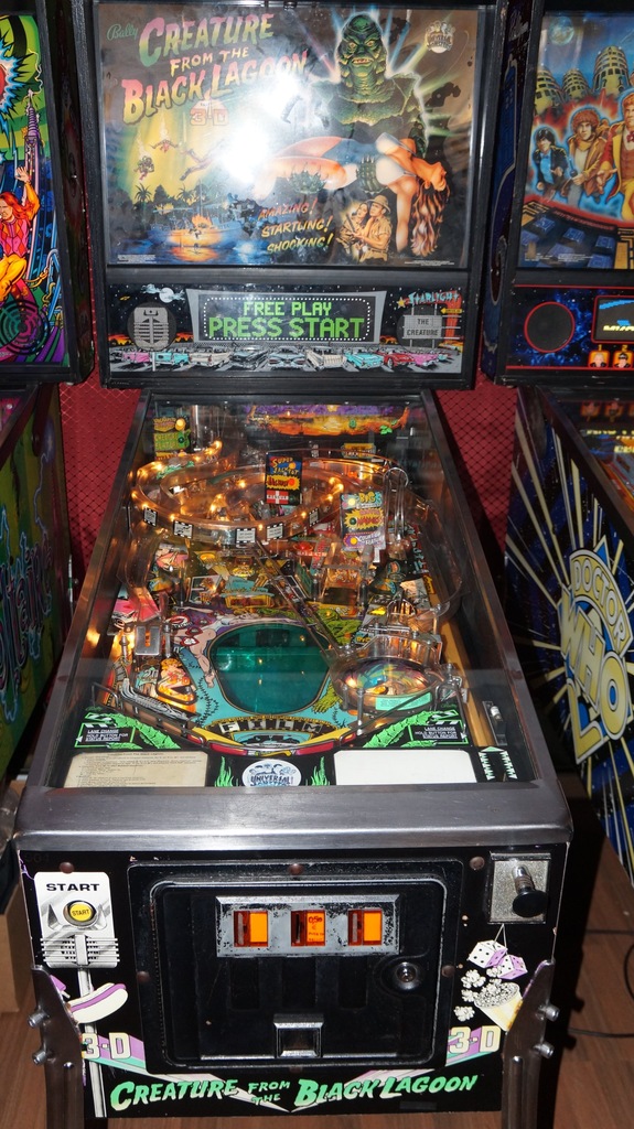 (FLIPPER, PINBALL) CREATURE FROM BLACK LAGOON