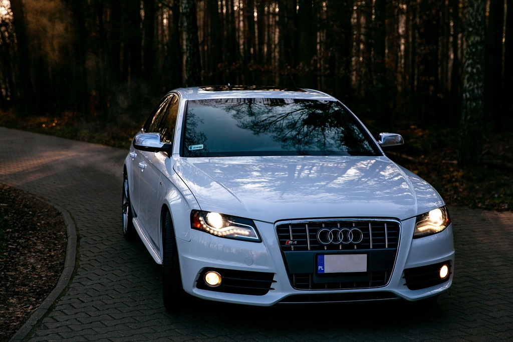 Audi S4 B8
