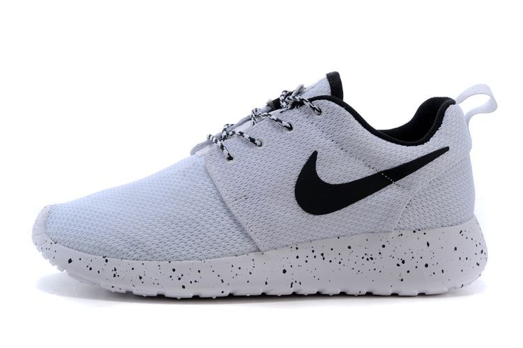 Sportowe buty NIKE ROSHE RUN White Oreo r. 38