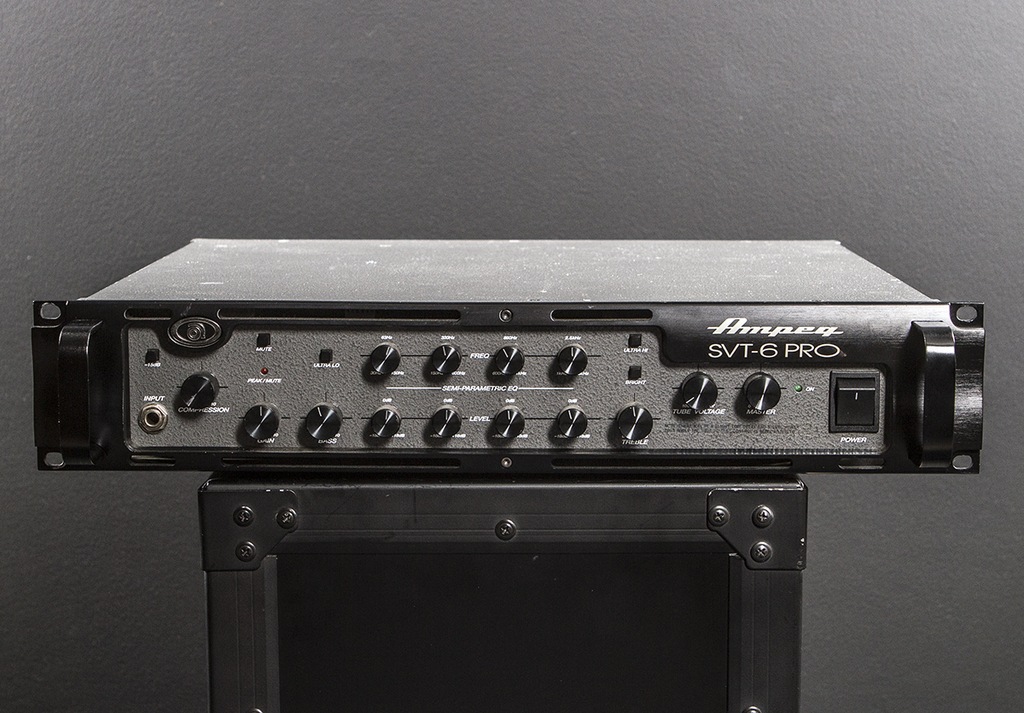 Profesjonalny wzmacniacz ampeg svt-6 pro + gratisy