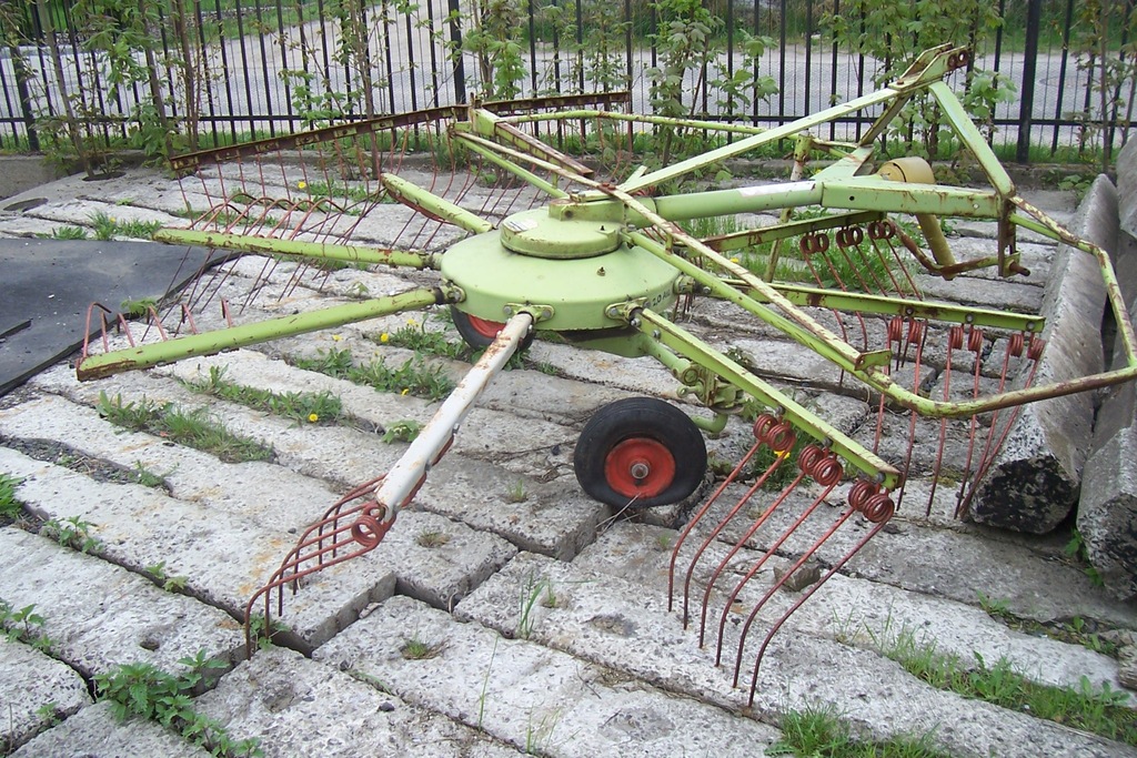 Zgrabiarka CLAAS WSD 247