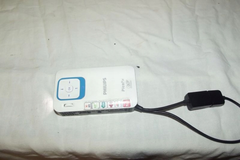 ZOBACZ !! PROJEKTOR PHILIPS PICOPIX PPX2340