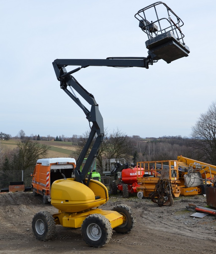 PODNOŚNIK KOSZOWY ZWYŻKA MANITOU BF 150 ATT 4x4x4