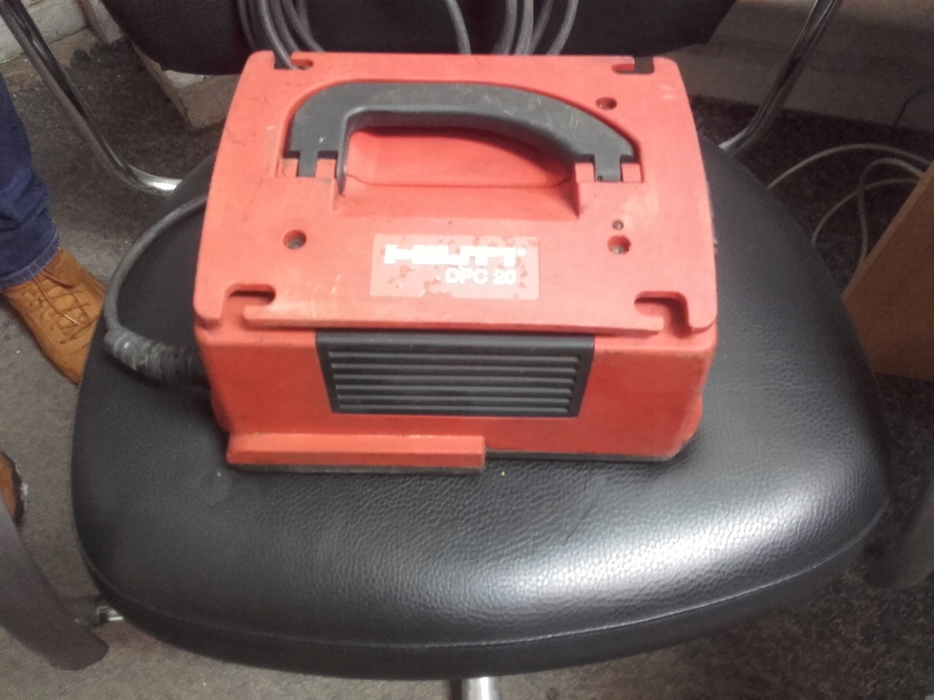 przetwornica Hilti DPC 20 ( szlifierka DG 150 )