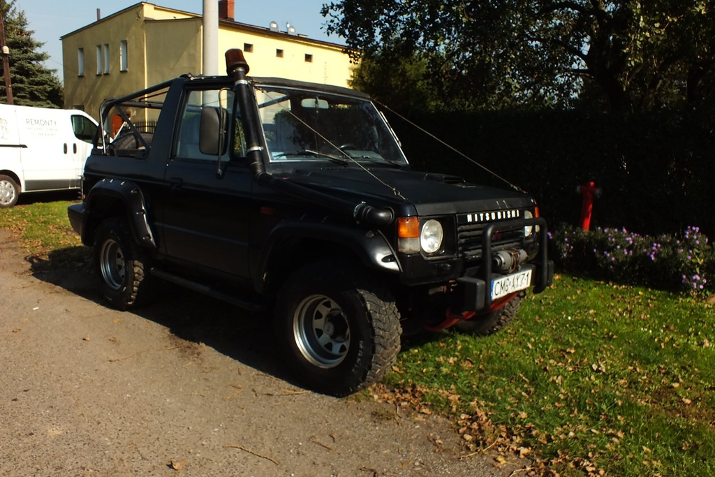 Mitsubishi pajero cabrio