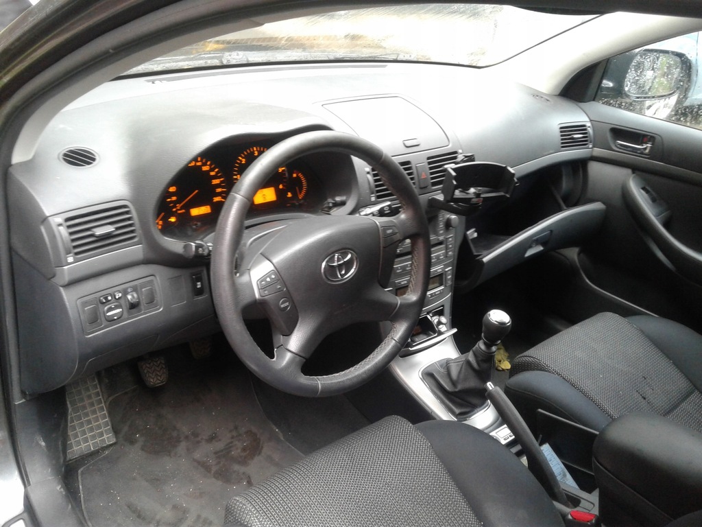 przekładka do anglika toyota avensis t25 2,2d-cat