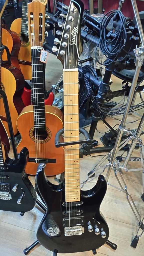 Gitara elektryczna Vantage 118T