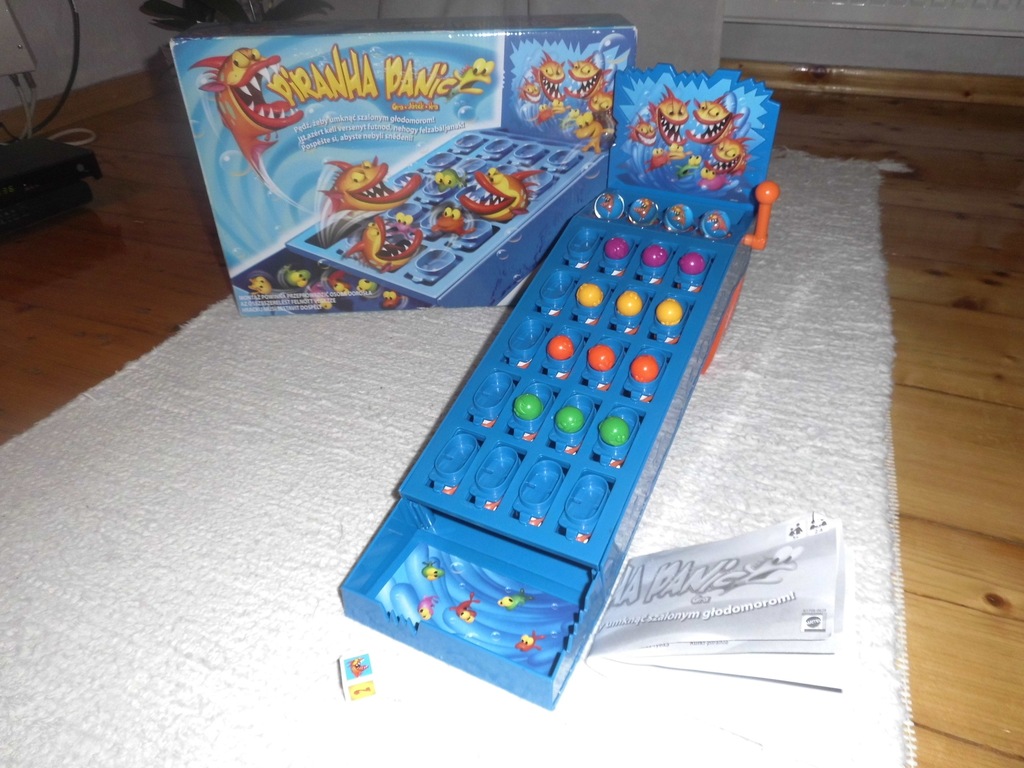 Gra Piranie Atakują-Mattel stan bdb.