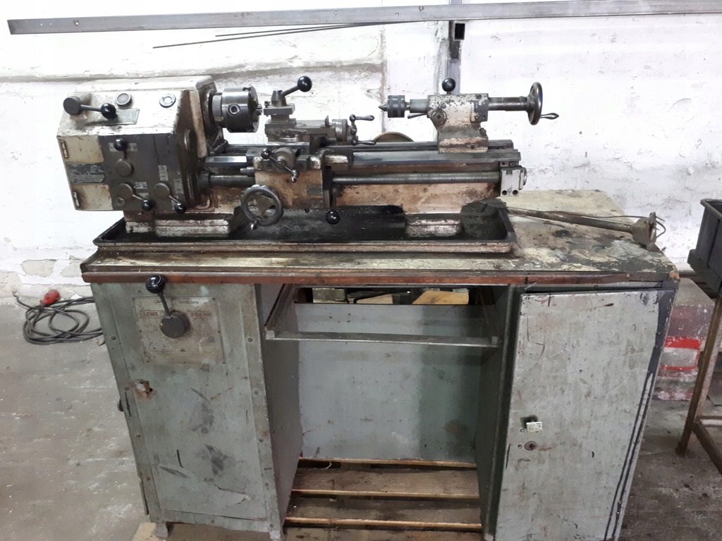Tokarka stołowa Tsb-16