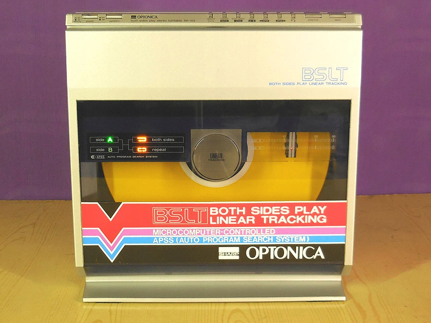 Sharp Optonica RP-104 gramofon linearny vintage