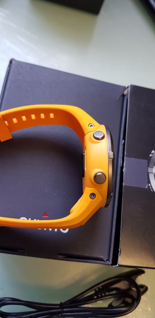 suunto spartan trainer wrist hr amber test