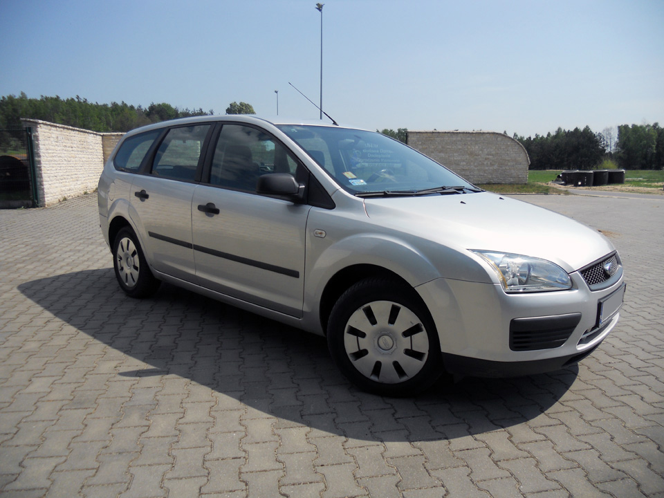Ford Focus MK2 FX Silver 1,6 16V 100KM krajowy
