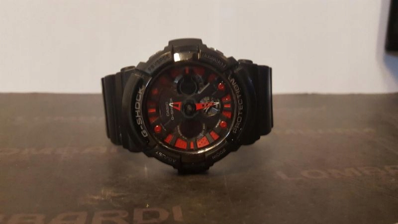 ZEGAREK CASIO G-SHOCK GA-200SH