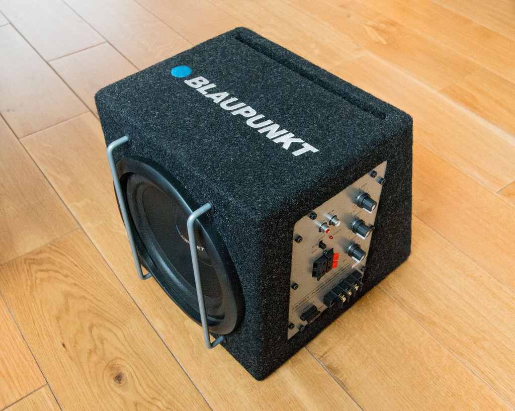 subwoofer blaupunkt gtb 8200 a