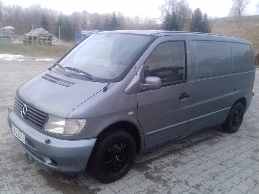 Mercedes Vito 112 2,2 CDI 2003r