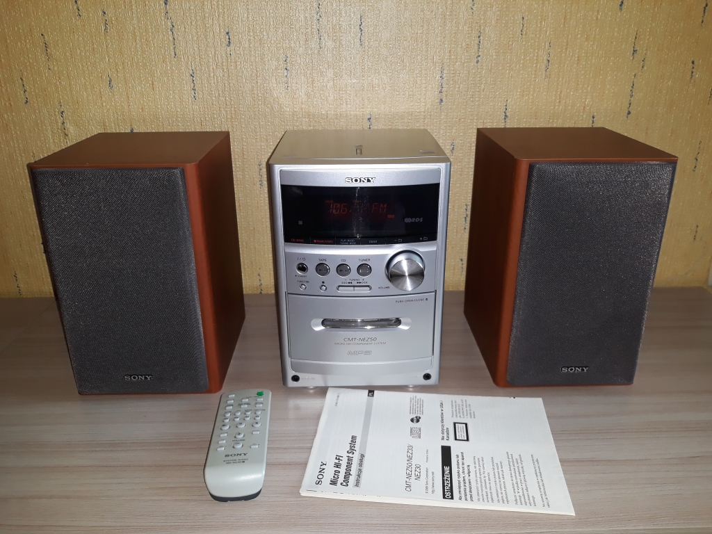 Miniwieża Sony CMT-NEZ50