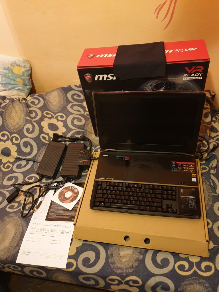MSI GT83vr 7rf Titan SLI i7 7920HQ 2x 1080 SLI 64G