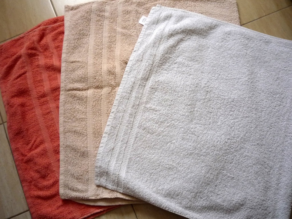 3 ręczniki kąpielowe duże frotte