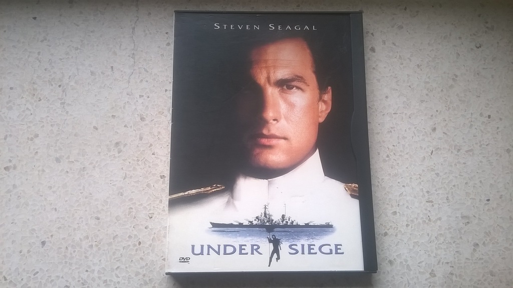 LIBERATOR (1992) Steven Seagal *snapper