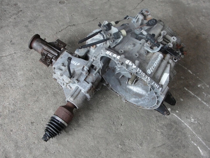 SKRZYNIA BIEGÓW FIAT SEDICI 1.9 JTD Z REDUKTOREM