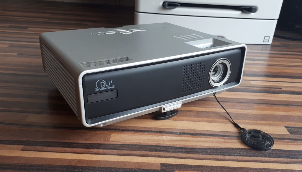 Projektor LG DX130 stan BDB okazja