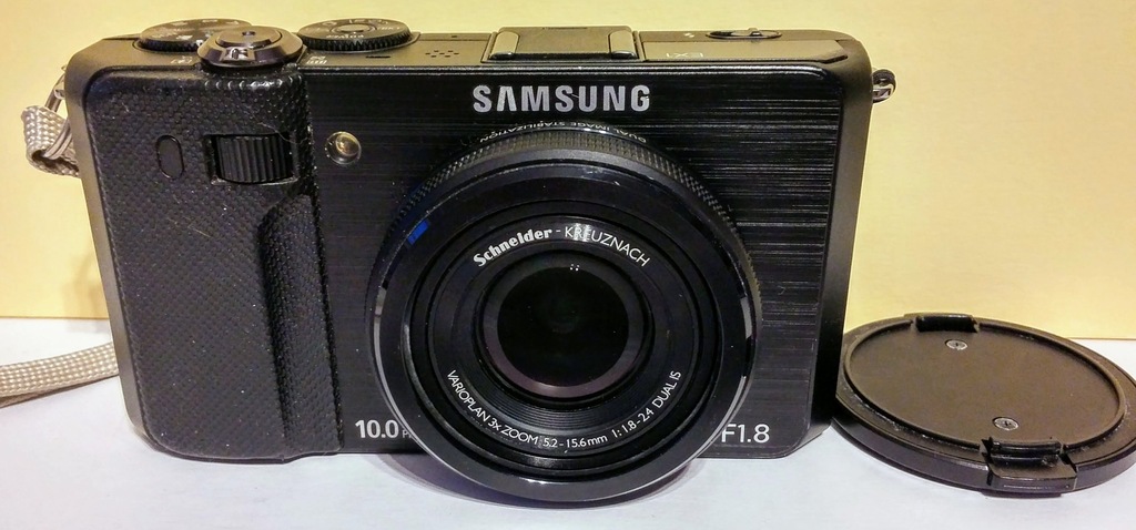 SAMSUNG EX1 + sporo dodatków - akcesoria