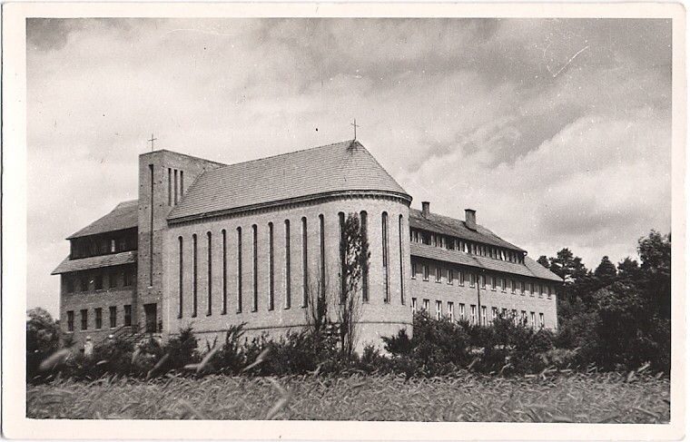 ORLIK - KLASZTOR SIÓSTR FRANCISZKANEK - 1965R