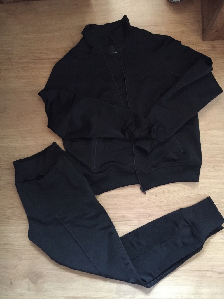 Dres by insomnia czerń /M/ 38/40 połysk
