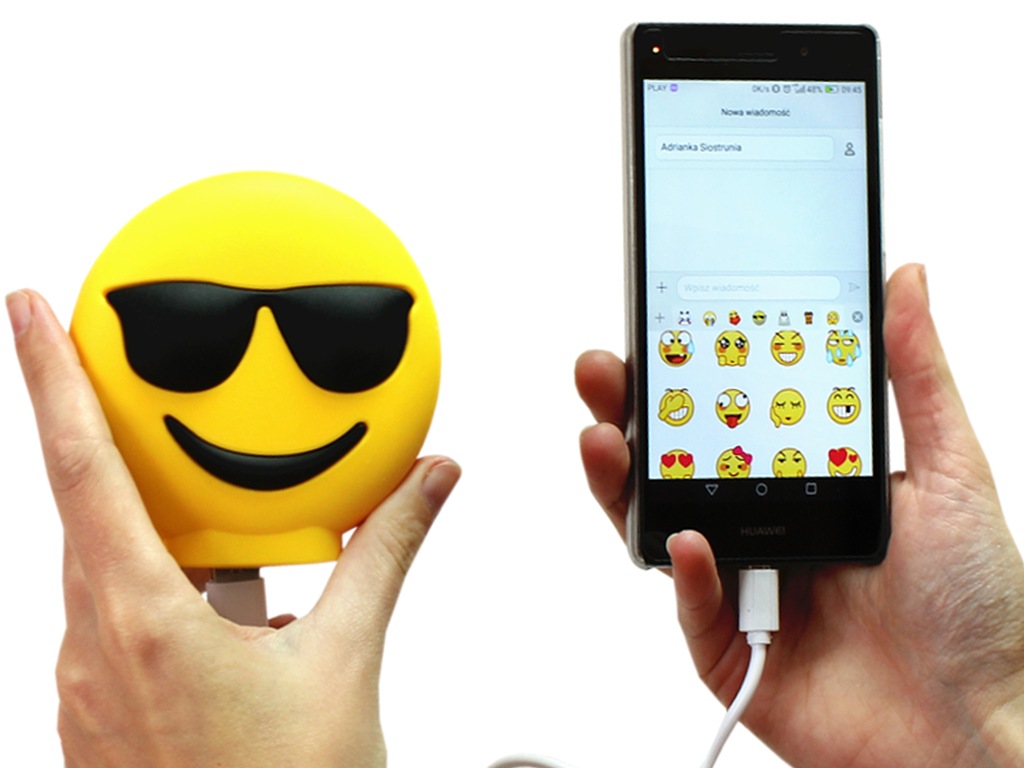 POWERBANK EMOJI KSZTAŁTY EMOTKI BUŹKI CAŁUSEK+ETUI