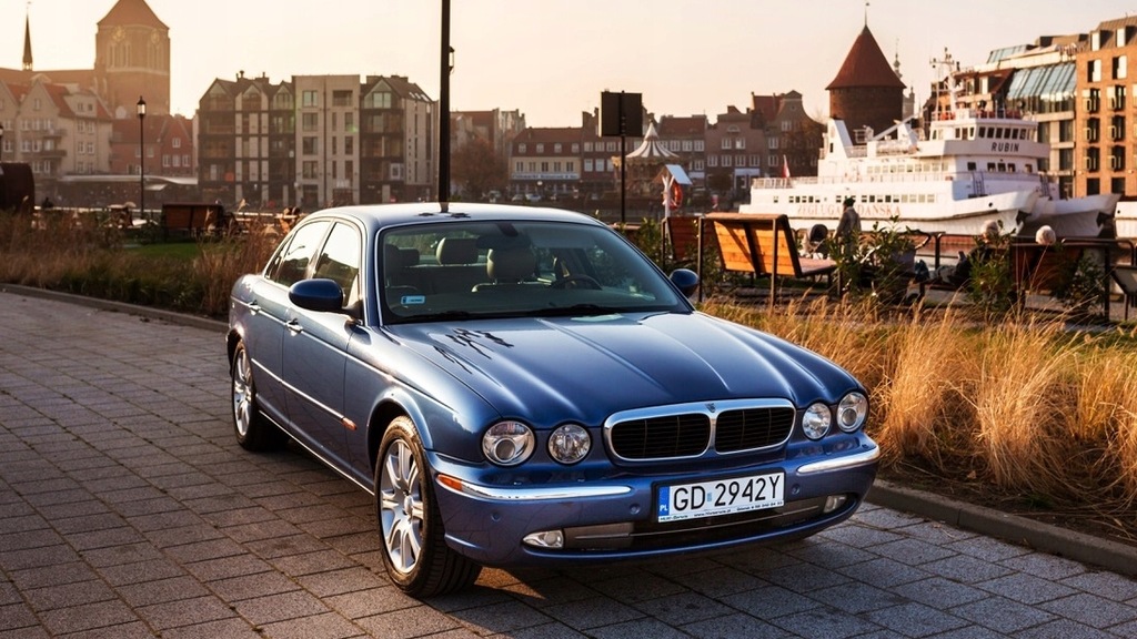 Jaguar XJ8 x350 3,5L V8 262KM - Limuzyna