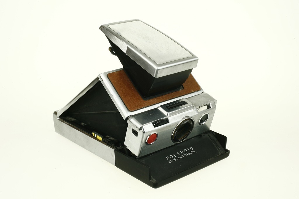 POLAROID SX 70 ZACINA SIĘ NIESPRAWNY