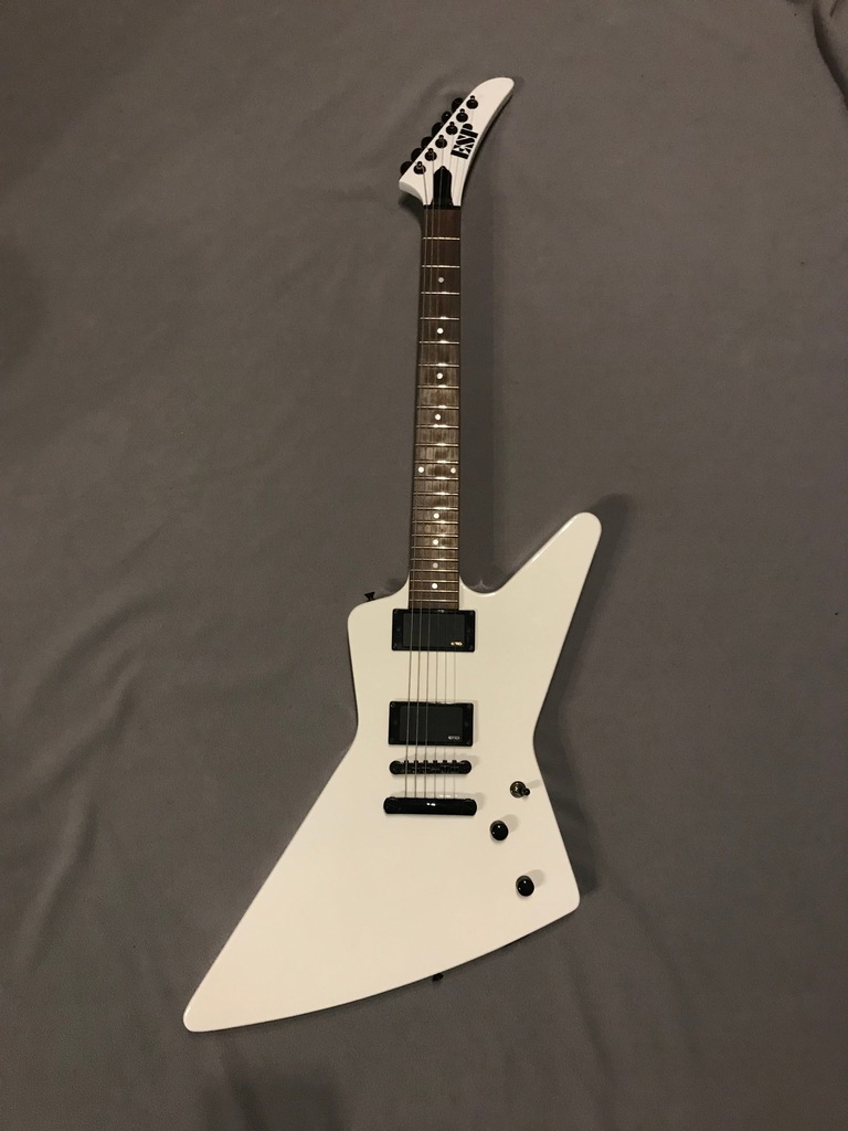 エピフォン　Limited Edition 1984 Explorer EX Epiphone 1984 Explorer EX | Gear4music