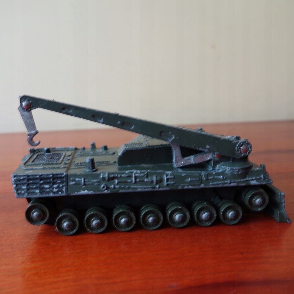 DINKY TOYS LEOPARD TANK