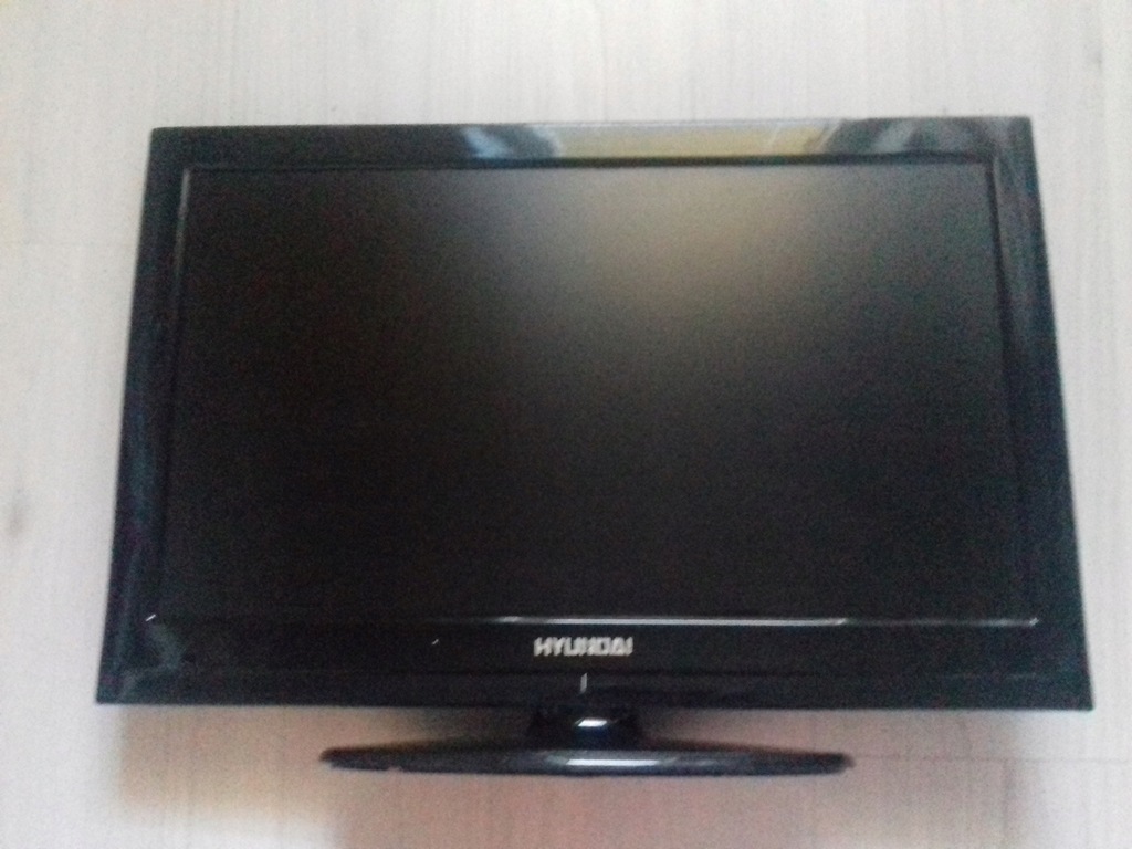 TV Hyundai LLF22924DVDCR