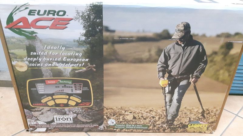 WYKRYWACZ METALI GARRETT EURO ACE 350 + PUDEŁKO