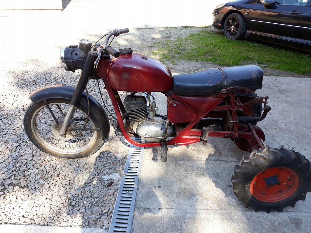WSK SHL 125 TROJKOŁOWIEC +DRUGI SILNIK I CZESCI