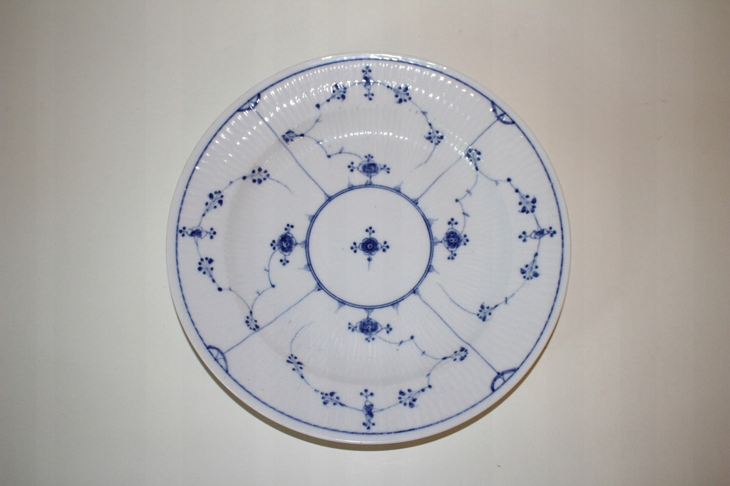 Talerz porcelanowy antyk