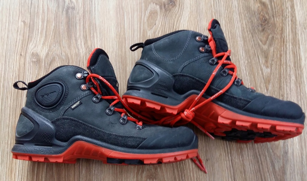 ECCO GORETEX buty sportowe TREKINGOWE używane 41