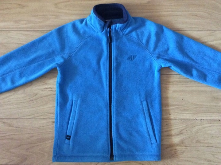 Bluza polarowa niebieska firmy 4F roz. 146