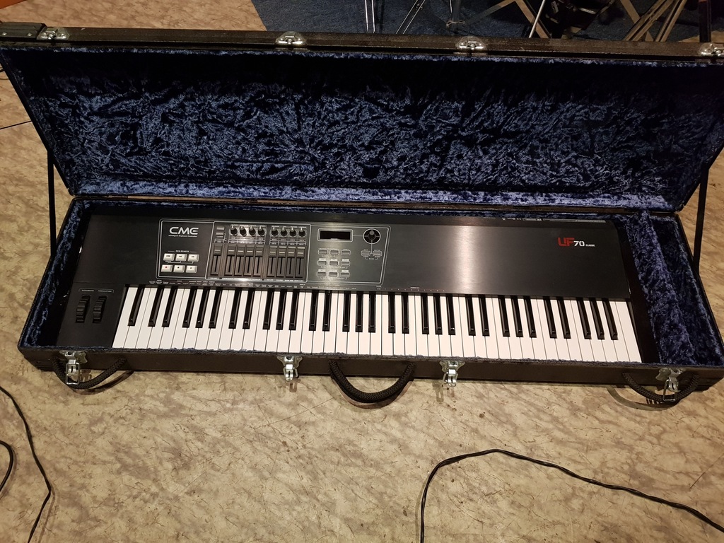 CME UF70 Klawiatura sterująca MIDI keyboard
