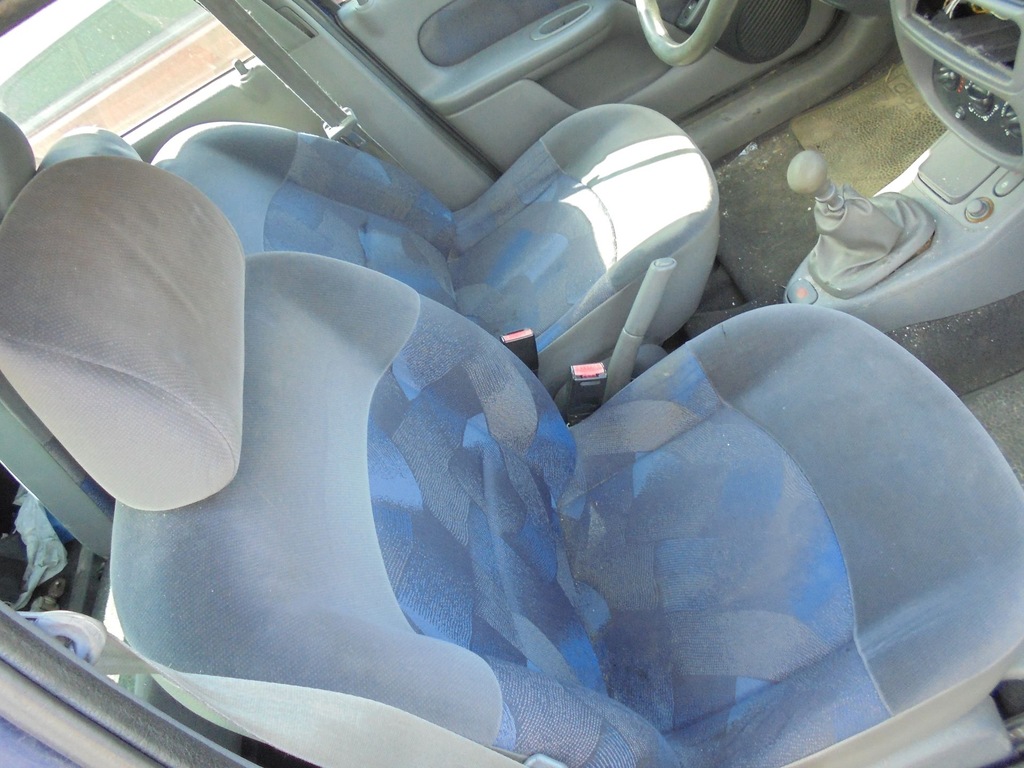 RENAULT CLIO II 5D FOTEL KIEROWCY