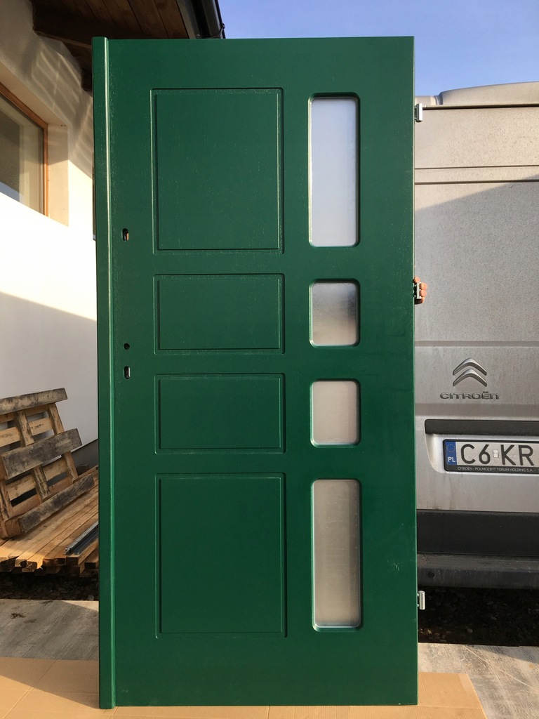 DRZWI ZEWNĘTRZNE DREWNIANE OCIEPLANE ZIELONE 6005