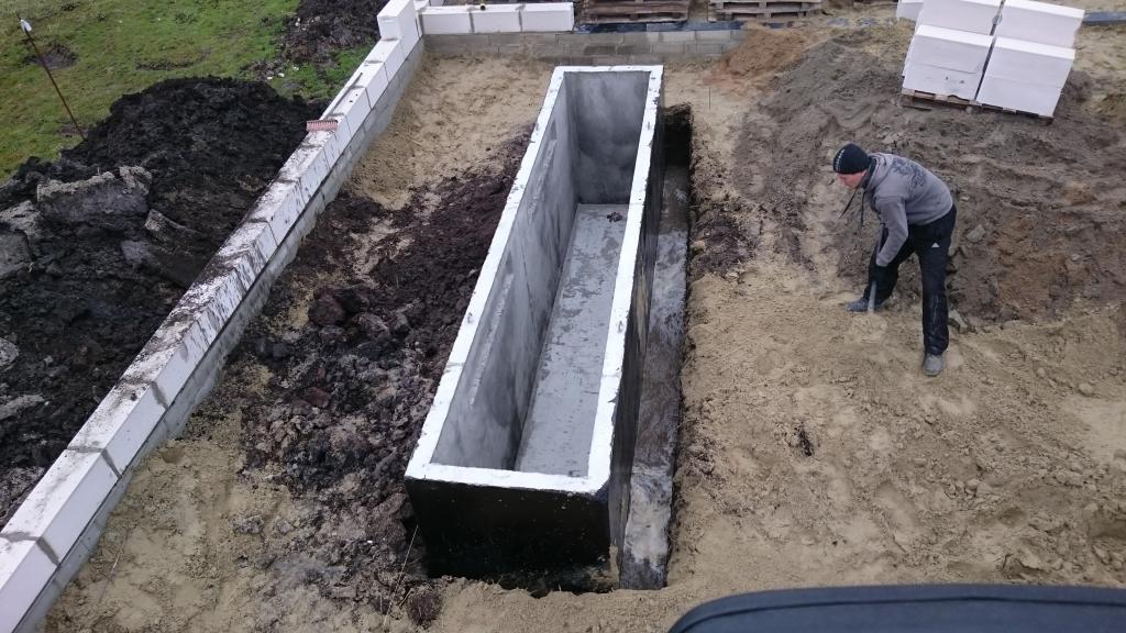 Kanały samochodowe betonowe gotowy odlew dł. 5,54