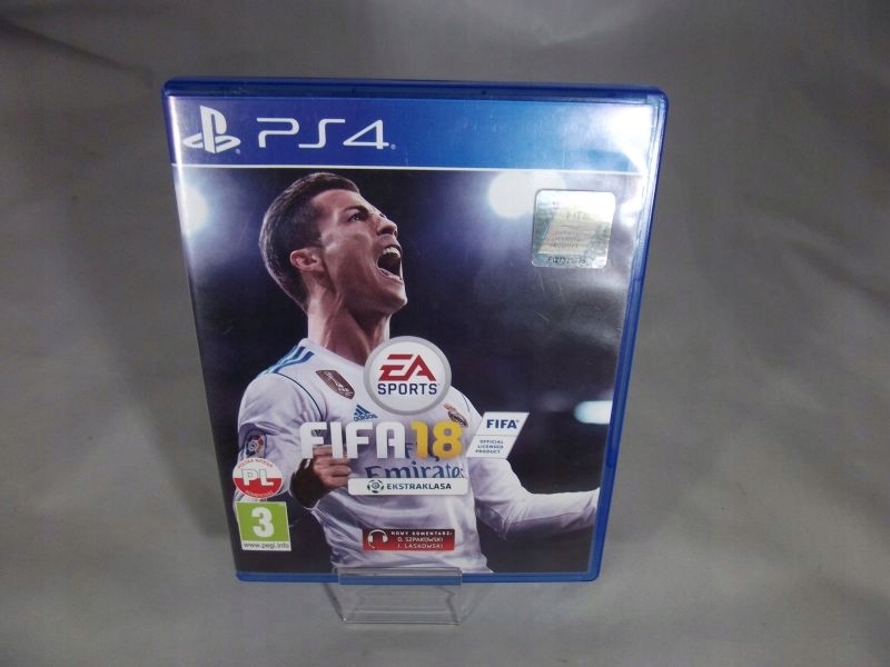 GRA NA PS4 FIFA 18,PUDEŁKO WARTO