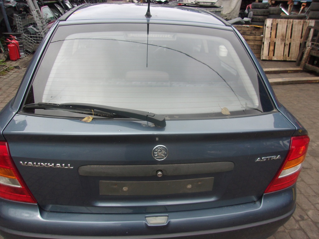 SZYBA TYLNA OPEL ASTRA II G 5D