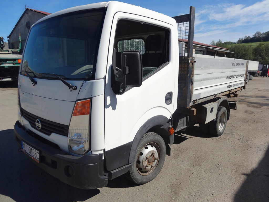 Nissan Cabstar 35.13 wywrotka 2006